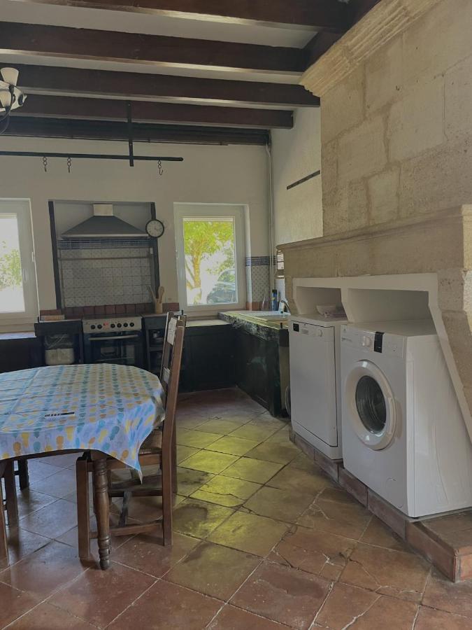 Maisonfamiliale Pugnac エクステリア 写真